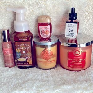 Bath and Body Works Pumpkin Pecan Waffles